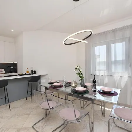 Malako Family Appartement Seline