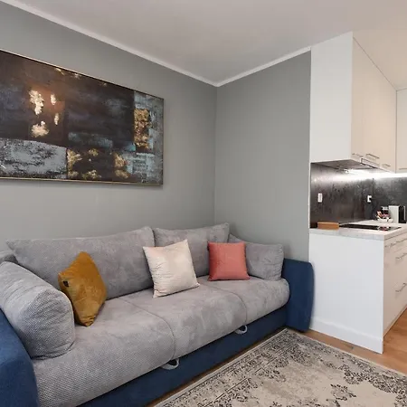 Malako Family Apartament *