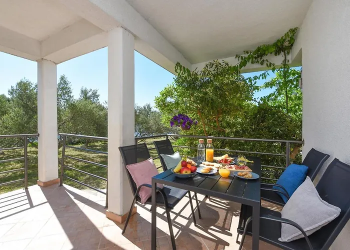 Malako Family Apartament *