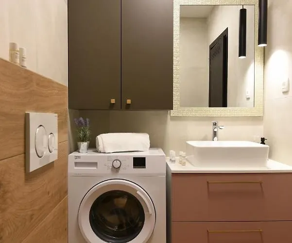 Malako Family * Seline