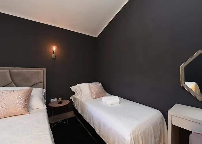 Malako Family Apartament *