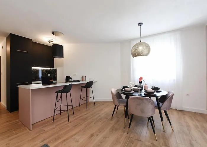 Apartament Malako Family *