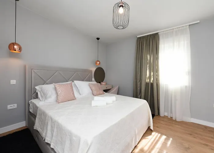 Malako Family Apartament *