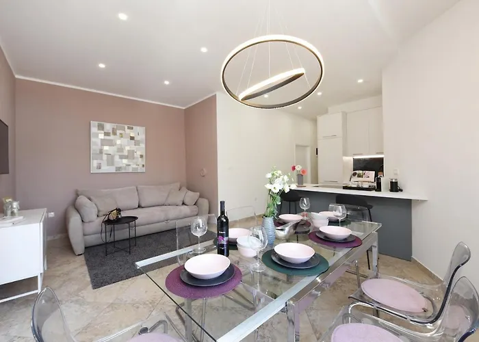 Malako Family Apartament *